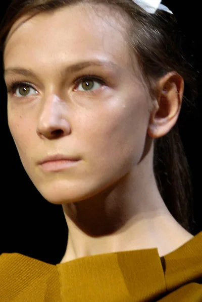Look 27